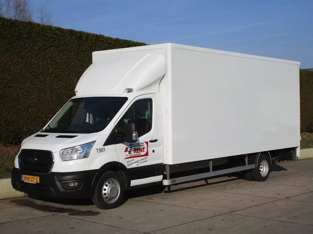 Ford Transit bakwagen 5,8 m.