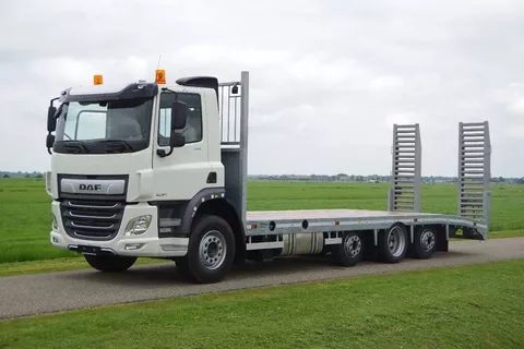 DAF oprij CF 34-80 Veldhuizen