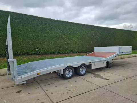 Veldhuizen 9,7-tons Semi-dieplader oplegger 8,5 m.