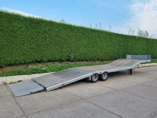 Veldhuizen 8,0-tons Semi-dieplader oplegger 9,5 m.