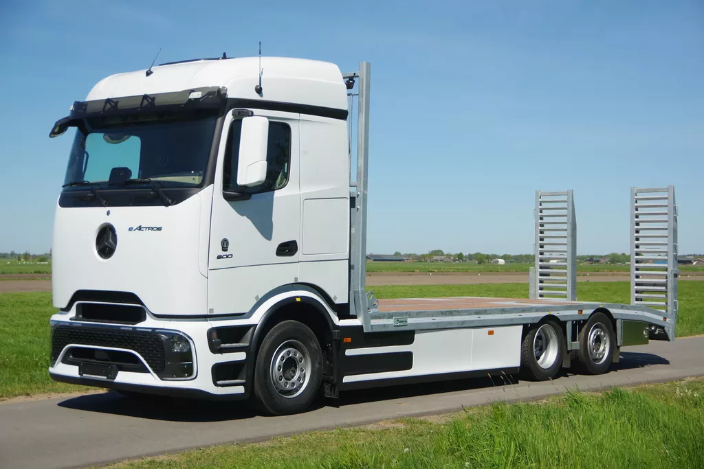 Mercedes-Benz Actros 29-tons E-Actros E600 oprijwagen