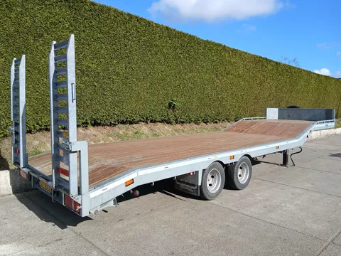 Veldhuizen P53-3 8,0-tons Semi-dieplader 8,5 m.