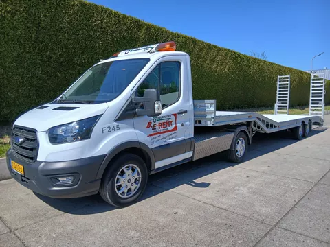 Ford Transit + semi-dieplader 9,0 m.