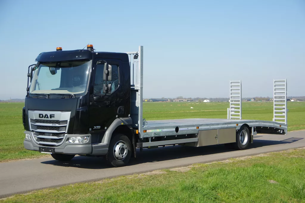 DAF XB 210 15,7-tons oprij XB 16-77 Veldhuizen