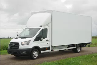 Ford Transit gesloten bakwagen 5,98 m.