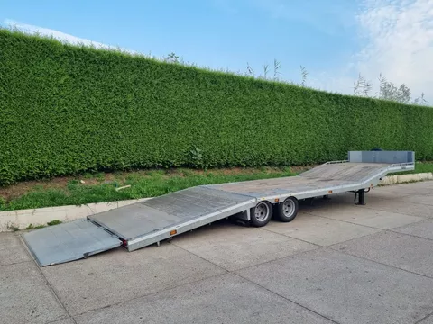 Veldhuizen 8,0-tons Semi-dieplader oplegger 9,5 m.