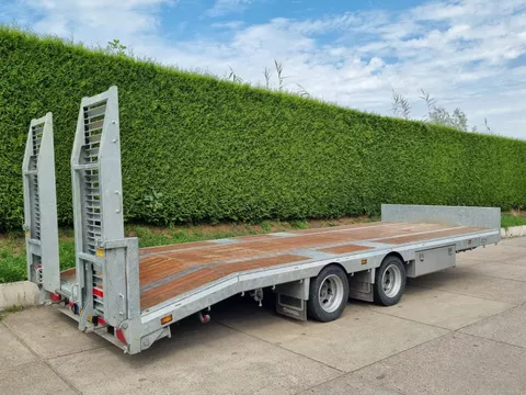 Veldhuizen 19,0-tons Tandem semi-dieplader aanhangwagen 7,5 m.