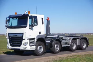 DAF CF 530 43-tons 8x4 WSG met 30-tons VDL haakarm