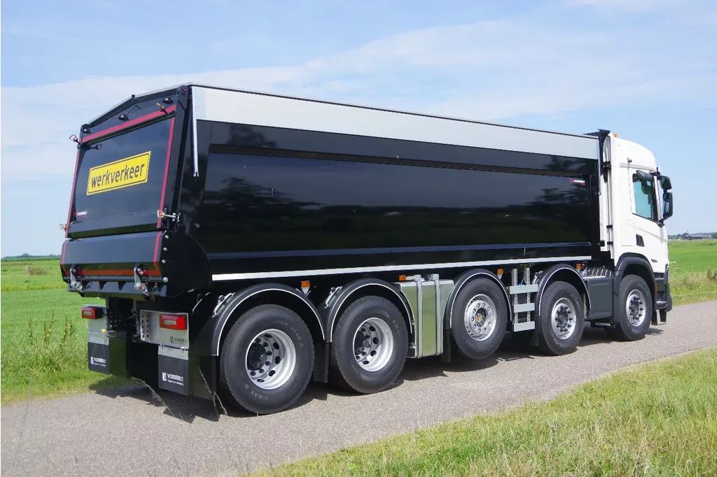 Scania P P420 10x4 midlift 49-tons met Vossebelt achteroverkipper