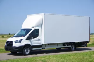 Ford Transit gesloten bakwagen 5,78 m.